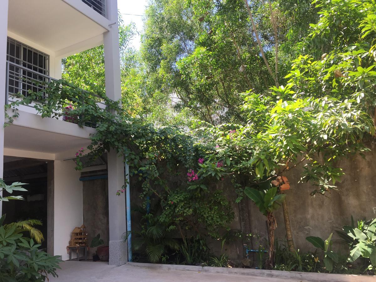 Sevenstars Hostel Sihanoukville Buitenkant foto